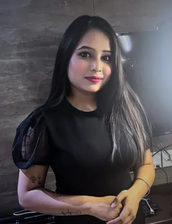 Call Girl Eeshika in Bangalore